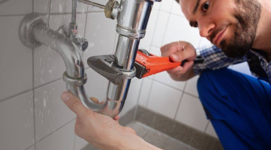 Professional bathroom faucet installation in Redding, IA